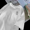 T-shirt in cotone a maniche corte per uomo estate 2024 nuova T-shirt a mezza manica casual allentata alla moda di Instagram sui vestiti