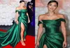 Hunter Green Red Carpet Evening Dresses 2022 Off Shoulder Slit Dubai Arabic Aso Ebi Pleated Stain Prom Dress Vestidos de Noche8303735