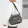 Erkek Messenger Crossbody Omuz Çantaları Erkekler İş için Küçük Sling Paketi İş Su Geçirmez Oxford Paketleri Satchel Cüzdan 240301