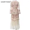 Vestidos casuais maryyimei 2024 vintage moda designer vestido feminino malha bordado translúcido lanterna manga magro branco longo