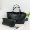 Bags Woven Totes Basket Handbag Womens Capacity Shoulder Tote Venata 2024 Shopping Double Leather Lady New Classic Large Bag Sided Cabat bottegs One 9MP7