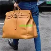 Bolsas artesanais Bolsas de couro genuíno Bk50 Bolsas de alta capacidade Edição limitada Bolsa ultra grande para homens e mulheres Bolsa de viagem de grande capacidade Ba tem logotipo HBE1AQ