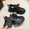 Män kvinnor chunky sneakers casual skor plattform rund tå tjock sula snörning damtränare svart vit äkta läder syntetiska lapptäcke damer höst bb008