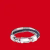 Designer läderarmband för män kvinnor varumärke lyxiga smycken guldarmband pendellås kvinnlig highend elegant mode armband 8765485