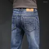 Jeans pour hommes d'affaires hommes jambe droite décontracté Denim pantalons longs coupe ajustée Simple homme pantalon classique mode Stretch