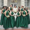 2021 Emerald Green Bridesmaid Dress Long Tafta Wedding Party Gowns Women Halter Neck Simple Elegant Lady Guest Gowns262T
