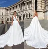 Novo designer sem costas plus size vestidos de casamento barato profundo decote em v tribunal trem vestido de casamento de cetim frisado faixas vestidos de noiva custo3068032