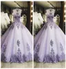 2021 seksowna suknia balowa Quinceanera sukienki liliowe koronkowe aplikacje kryształowy bez rękawów tiul ilusion plus size impreza