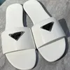 Sandaler Designer Women Slipper Flat Bottom Peep Toes äkta läderbrun svarta mattkvinnor glider sommarstorlek 35-42