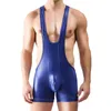Mäns kroppsformar Mens underskjortor Faux Leather Bodysuit Deep U Neck Sleeveless Racer Back Short Sport för brottning av fitness