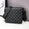 Cartelle da uomo a tracolla Borse a tracolla per donna Borsa a mano firmata di lusso Pochette Borsa a tracolla moda con tasche multiple Borsa a tracolla