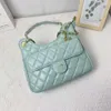 Shop Factory Wholesale Nieuwe Lingge Single Schoudertas Geurige Oma Chain Crossbody Modieus en veelzijdig embleem Dames