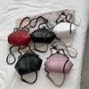 أكياس مسائية حقيبة سلسلة قذيفة عتيقة للنساء مصممة فاخرة بو الجلود الكتف الإناث