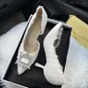 Scarpe eleganti Donna Moda Punta ponte Tacchi alti sottili Décolleté in cristallo Stile elegante Calzature da donna per feste Autunno Champagne Argento