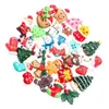 Hobbygereedschappen 50 STKS Gemengde Hars Hangers Plaksteen Kerstbedels Ornamenten Versiering Geassorteerd Patroon305R