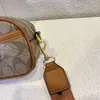 Fabryczne hurtowe mody to torby damskie klasyczny metalowy powóz jedno ramię Crossbody Bag Avery Double Zipper Aparat Mały kwadrat dla kobiet