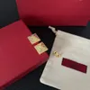 Étalon de boucle d'oreille avec tampon Luxury Designer Boucles d'oreilles classiques logo Nouveau cadeau bijoux boucles d'oreilles étalon boutique fille en cuivre