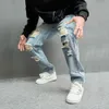 Jeans droits déchirés pour hommes, pantalons simples, amples, Streetwear, élégants, décontractés, en Denim, 240305