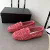 Avec boucle entrelacée dorée Pantoufles au crochet Sandales à plateforme tissées en raphia Mules à bout fermé pour femmes Mocassins Penny Diapositives en paille Tongs Trous d'été Chaussures Sneaker