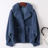 New 2023 Haining Winter Leather Large Grain Sheep Cut Fleece CoatとFur統合された短いLambhair for Women 2033