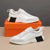 Designer studsande lyxiga mäns casual skor mocka mesh sömmar bekvämt andningsbara par b22 sneakers ljus sula platt b30 löpskor