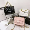 Tienda Fábrica Al Por Mayor 2024 Nuevo Bolso De Cadena Lingge Pequeño Fragante Francés Y Popular Un Hombro Crossbody Para Mujer Estilo Occidental Abuela