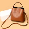 Womens Eenvoudige Mini Emmer Tas Luxe Grote Capaciteit Schoudertas Crossbody Tas Hoge Kwaliteit Echt Leer Vrouwelijke Handtas Sac 240309