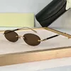 Mode-Sonnenbrille für Männer und Frauen, Sommer, beliebt, für den Außenbereich, Strand, Drive, 18 Karat Gold, Anti-Ultraviolett, quadratisch, klassische Vollformat-Brille aus Metall, zufällige Box