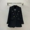 2024 Pista Autunno Capispalla da donna Manica lunga Girocollo Cappotto Nero Bianco Bottone Moda Abbigliamento donna