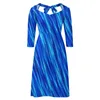 Повседневные платья Синее волнистое платье Лето с абстрактным принтом Элегантные женские три четверти Эстетический дизайн Большой размер