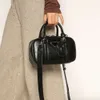 Factory Handbag Wholesale and Retail 2024 New Soft Leather Bag Niche Dign Commuting Crossbody Trend