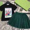 Zestawy luksusowe ubrania projektant Kid-shirt welonowa moda moda urocze ubrania Dzieci Krótkie zestawy odzież garnitury Summer Girl