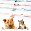 Hundhalsar kopplar söt katt krage med klock justerbar säkerhetsavbrott kattunge halsband blommiga mönster valp chihuahua pendant287z