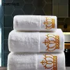 Conjunto de toalhas de algodão branco com coroa imperial bordada, toalhas de rosto para hotel, toalhas de banho para adultos, panos absorventes de mão