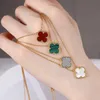 Ontwerper hanger ketting Sweet Love Vanca Jade Four Leaf Grass Dames 18k Rose Gold Flower Dubbelzijdig Rode Agaat Witte Fritillaria Sleutelbeenketting Oftw