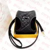 Dogs Leather Collar Triangle Logo Pets Harness Leashes Set Fashion Black Pet Leash Two Piece284w
