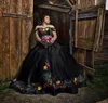 Mexique Charro Noir Sweet 16 Robes Filles Brodées Perlées De L'épaule Robe De Bal En Satin Longue Quinceanera Robe De Bal Graduat9420840