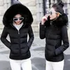 Casacos de trincheira femininos falso gola de pele de guaxinim parka para baixo jaqueta de inverno casaco com capuz senhora roupas plus size 5xl jaquetas femininas curto parkas