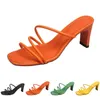 Klackar sandaler kvinnor mode hög tofflor skor gai trippel vit svart röd gul grön brun färg85 499 407