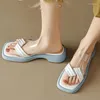 Kapcie PVC Platforma Platforma Kobiety swobodny letni sandały buty 2024 Walking Fashion Designer Dress Flip Flip Slops Femme Slajdes