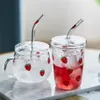 Tasses Verre de fraise mignon avec résistance à la paille Tasse d'eau de petit déjeuner à haute température Kawaii Tasses de jus de lait de café Gifts352R