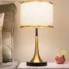 LAMPS SHARES AMERICAN. Lampa trąbka stolika leniwy lampy lampy sypialni retro vintage lampy oświetleniowe l240311