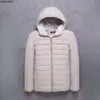 Tasarımcı Mens Ceket Aşağı Kapşonlu Tasarım Moda Hafif Sonbahar/Kış Lüks Marka Trend Pamuk Yastıklı Plus Boyut M-5XL UQHV