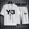 Modepersonlighetstryck y3 Leisure Sports Set Summer Round Neck Suit Mens Youth Tshirt Shorts Two Piece 240228