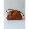 Fall/winter New Fashion Woven Cloud Mini Handbag for Women Retro Simple Joker Dumpling Style European and American