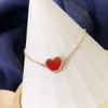 V-Halskette Fanjia Kleines rotes Herz Halskette Damen 925 Sterling Silber Set Kleines Liebesmädchen Süßer und einfacher Luxusanhänger