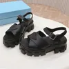 2024 zomer nieuwe dames gladiator sandalen runway platform dikke zool luxe designer dames hoogte toenemende buiten wandelen vakantie strandsandalen