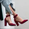 Klänningskor 2024 Kvinnor Pumpar Fashion Party Wedding Super Square High Heel Pointed Toe Red Wine Ladies Storlek 34-43