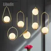 Lampy odcienie nowoczesna lampa wisząca LED Minimalizm metalowe lampy wisiorek szklane okrągłe szklane kula nocna oświetlenie salon kuchnia nordycka deco l240311