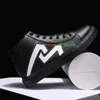 Men Casual Sport Shoes Fashion Men Running Shoes Fly Weave Air Mesh Sneakers Black Non Slip Footwear Breathable Jogging Shoe L7